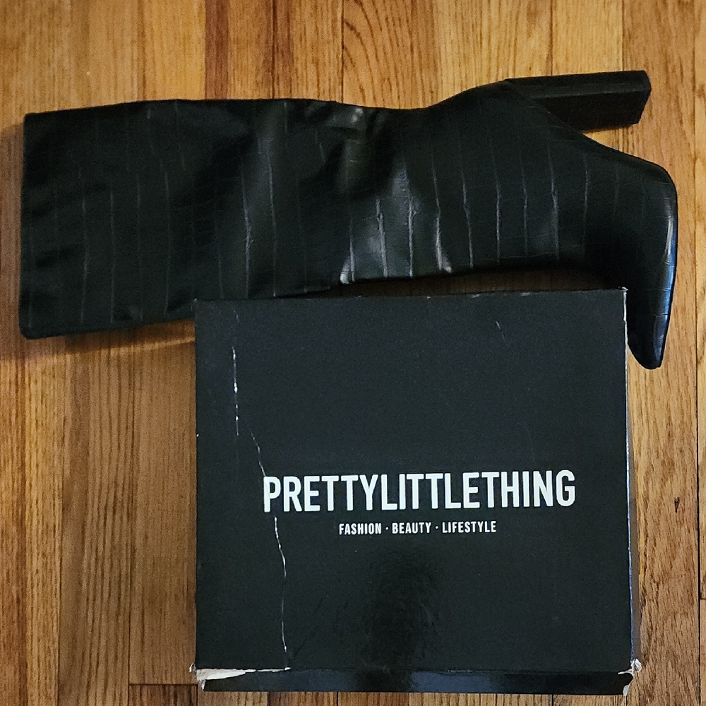 PrettyLittleThing Black Textured Heeled Boot